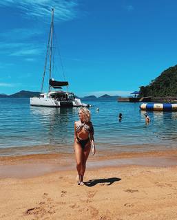 Gabi Lopes feet photo 5