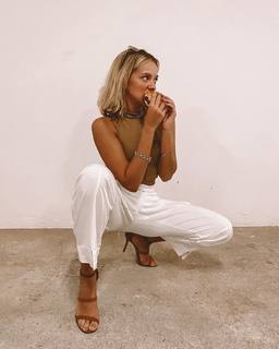 Gabi Lopes feet photo 6