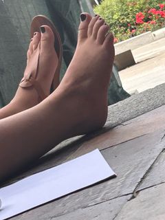 Gabi Lopes feet photo 15