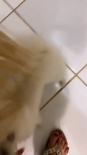 Gabi Martins feet photo thumbnail