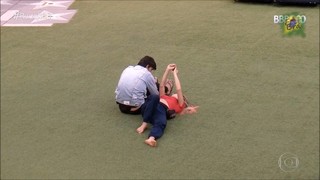 Gabi Martins feet photo thumbnail