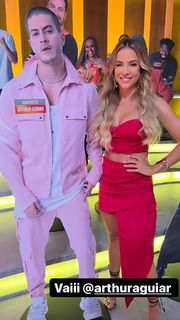 Gabi Martins feet photo thumbnail