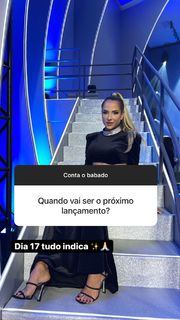 Gabi Martins feet photo thumbnail