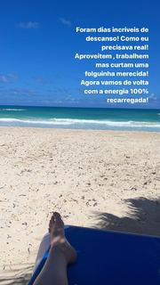 Gabi Martins feet photo thumbnail