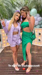 Gabi Martins feet photo thumbnail