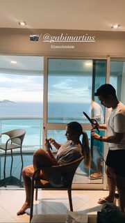 Gabi Martins feet photo thumbnail