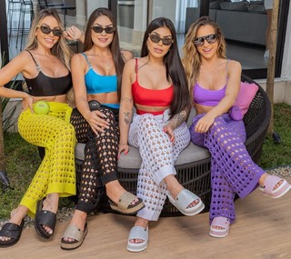 Gabi Martins feet photo thumbnail