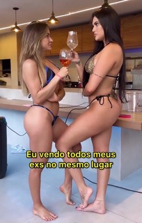 Gabi Martins feet photo thumbnail