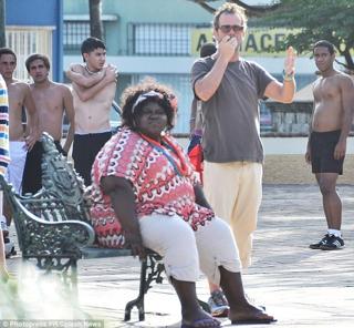 Gabourey Sidibe feet photo 1