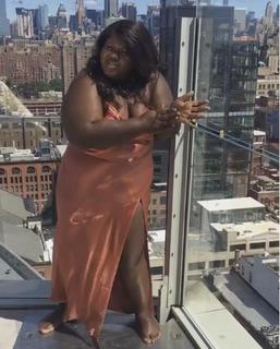Gabourey Sidibe feet photo 19