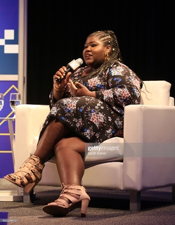 Gabourey Sidibe feet photo 7