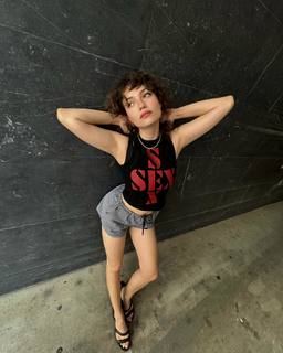 Gabriela Andrada feet photo 18
