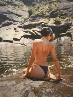 Gabriela Andrada feet photo 10