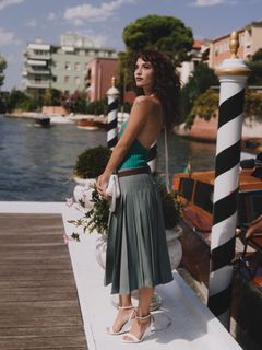 Gabriela Andrada feet photo 8