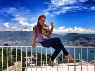 Gabriela Carrillo feet photo 14