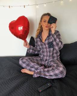 Gabriela Mag feet photo 8