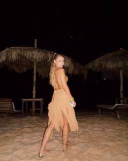 Gabriela Mag feet photo 9