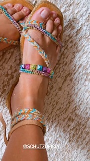 Gabriela Morais feet photo 9