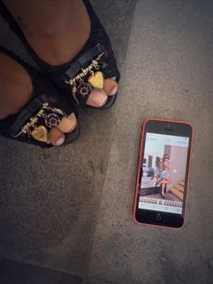 Gabriela Moura feet photo 10