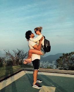 Gabriela Prioli feet photo thumbnail