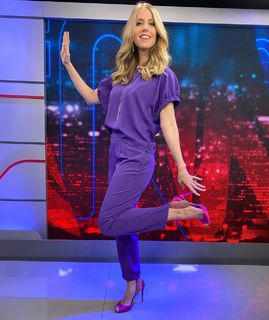 Gabriela Prioli feet photo thumbnail