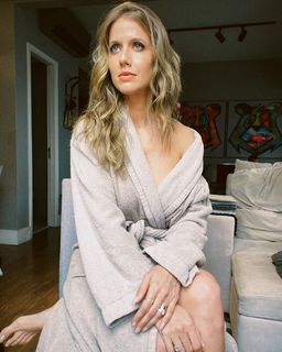 Gabriela Prioli feet photo thumbnail