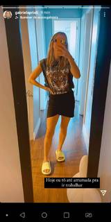 Gabriela Prioli feet photo thumbnail