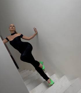Gabriela Prioli feet photo thumbnail