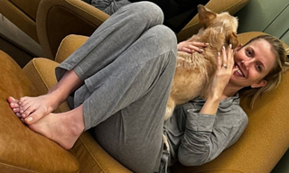 Gabriela Prioli feet photo thumbnail