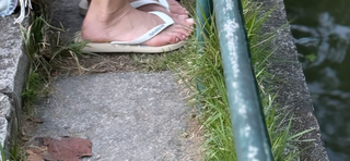 Gabriela Prioli feet photo thumbnail