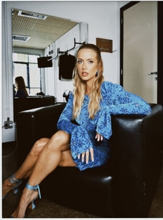 Gabriela Prioli feet photo thumbnail