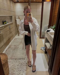 Gabriela Prioli feet photo thumbnail