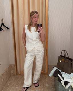 Gabriela Prioli feet photo thumbnail