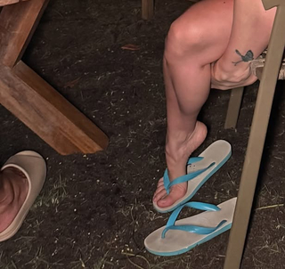 Gabriela Prioli feet photo thumbnail