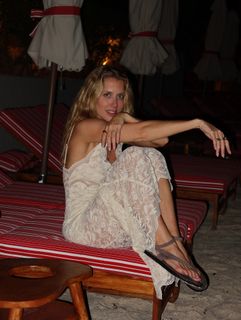 Gabriela Prioli feet photo thumbnail