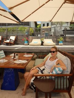 Gabriela Prioli feet photo thumbnail