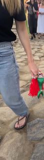 Gabriela Prioli feet photo thumbnail