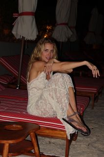 Gabriela Prioli feet photo thumbnail