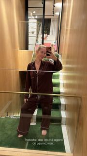 Gabriela Prioli feet photo thumbnail