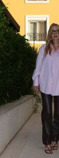 Gabriela Prioli feet photo thumbnail