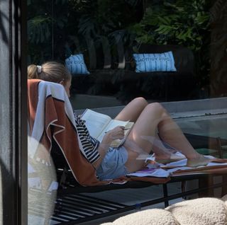 Gabriela Prioli feet photo 11