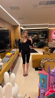 Gabriela Prioli feet photo 2