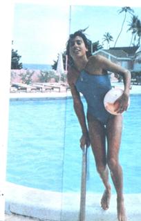 Gabriela Sabatini feet photo thumbnail