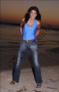 Gabriela Sabatini feet photo thumbnail