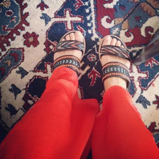 Gabriela Sari feet photo 11