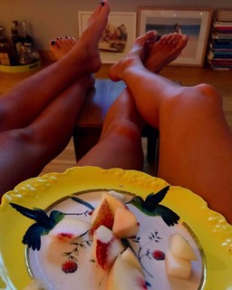 Gabriela Sari feet photo 20