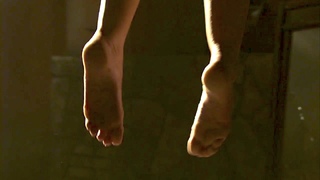 Gabriela Spanic feet photo thumbnail