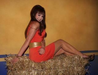 Gabriela Spanic feet photo thumbnail