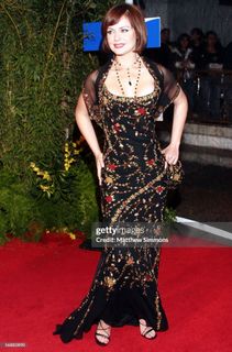 Gabriela Spanic feet photo 11