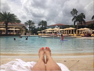 Gabriela Vergara feet photo 11